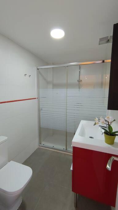 Precioso Apartamento Frente A La Playa Torre Del Mar Extérieur photo