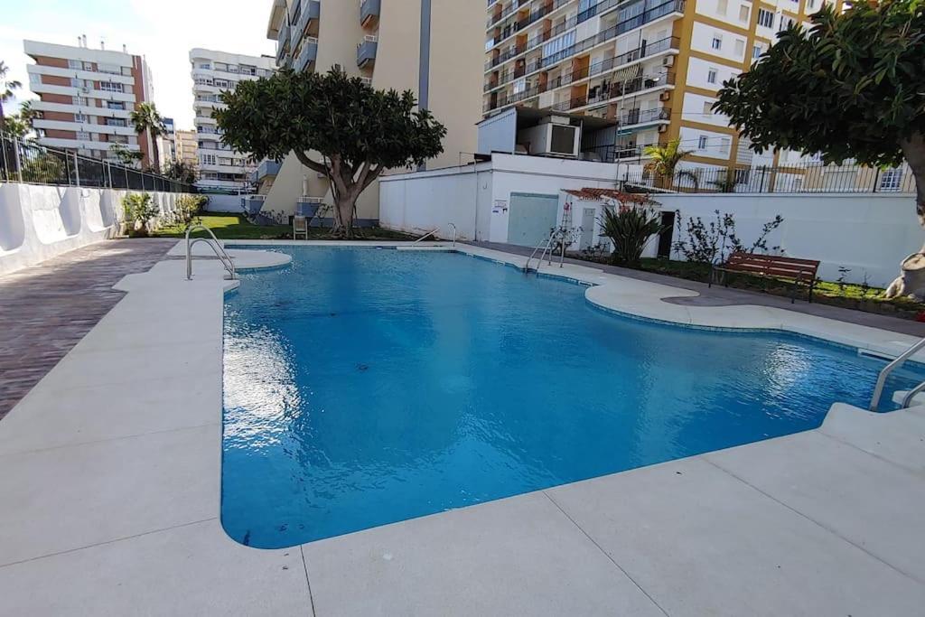 Precioso Apartamento Frente A La Playa Torre Del Mar Extérieur photo